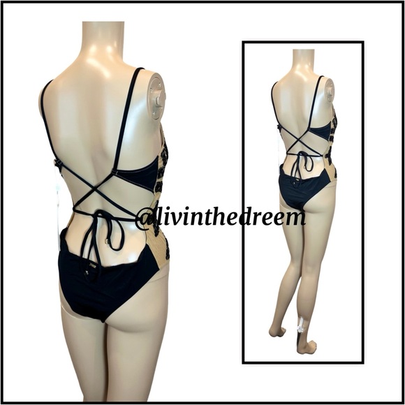 NWT Beach Bunny Jolie One Piece Nude / Black Size Medium $495 - Picture 10 of 16